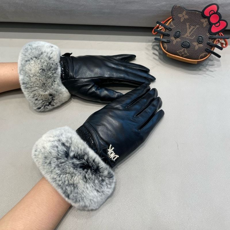 Christian Dior Gloves